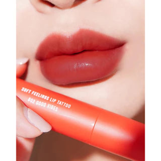 وشم الشفاه والخدود Merrez’ca #02 Good Vibes – منتج جديد ومختوم، يمنحك لوناً ثابتاً وإطلالة طبيعية نابضة بالحيوية.